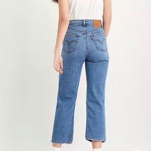 Levi’s ribcage jeans